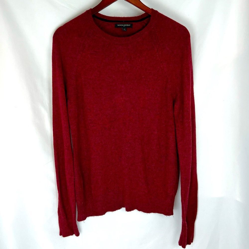 Banana Republic Crew‎ Sweater